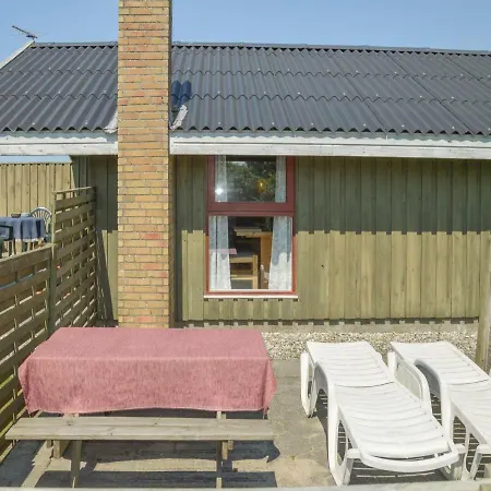 Two-bedroom Holiday In Ferienhaus